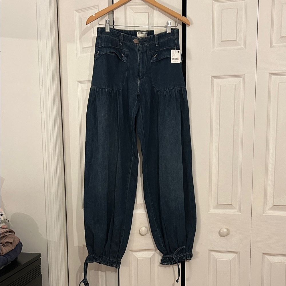 NWT Free People We The Free Lotus Dark Blue Juno Jeans 26